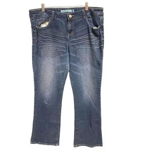 True Freedom Blue Jeans Women Size 17 Embroidery Pockets Women Size 17R Pockets